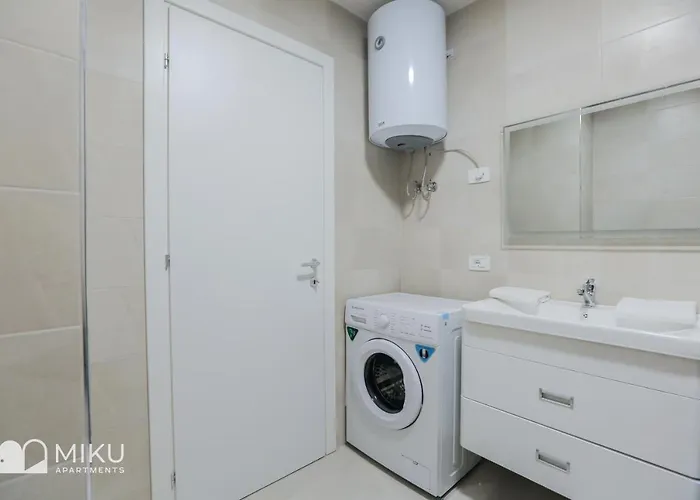 Miku - Luxurious 2bedroom At Olympic Apartament Tirana