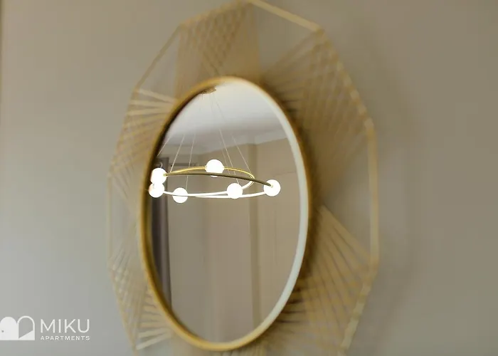 Miku - Luxurious 2bedroom At Olympic Apartament