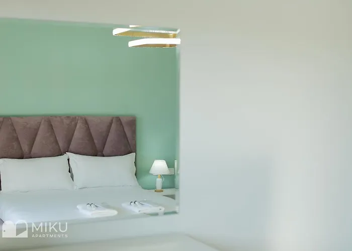 Miku - Luxurious 2bedroom At Olympic Apartament