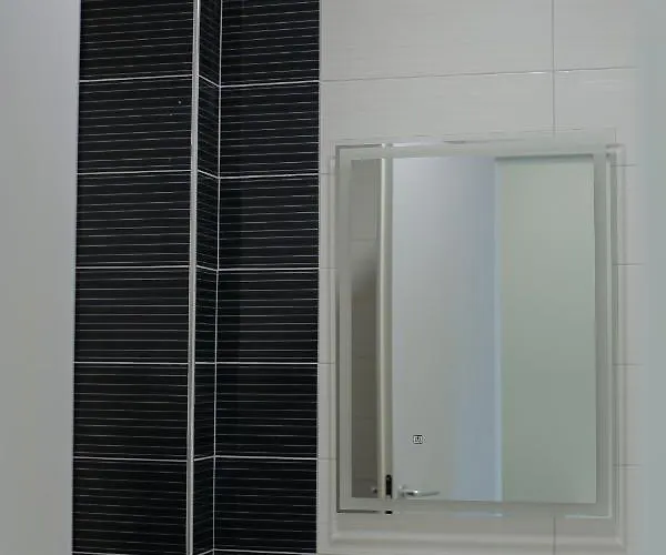 Miku - Luxurious 2bedroom At Olympic Apartament