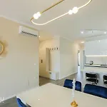 Miku - Luxurious 2bedroom At Olympic Apartment