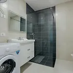 Miku - Luxurious 2bedroom At Olympic Tirana