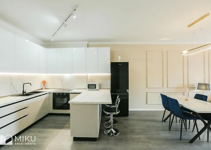Miku - Luxurious 2bedroom At Olympic * 地拉那